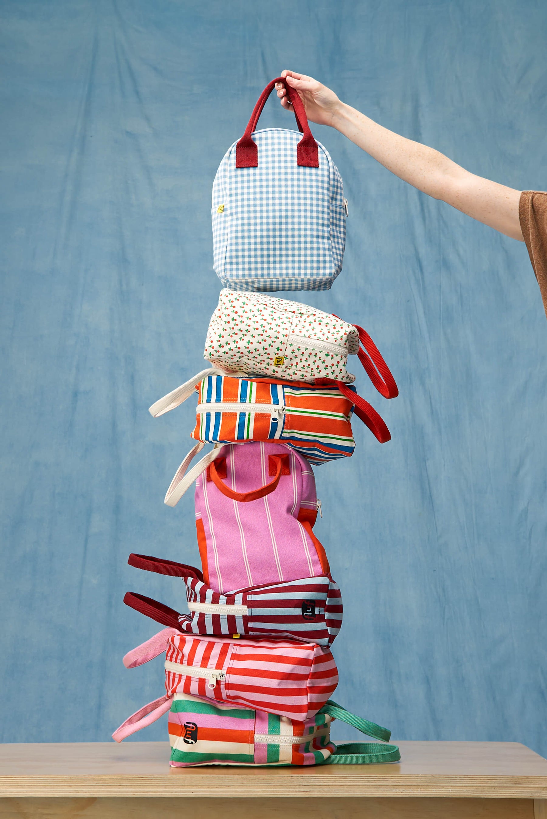 Zipper Lunch - Awning Stripe Pink