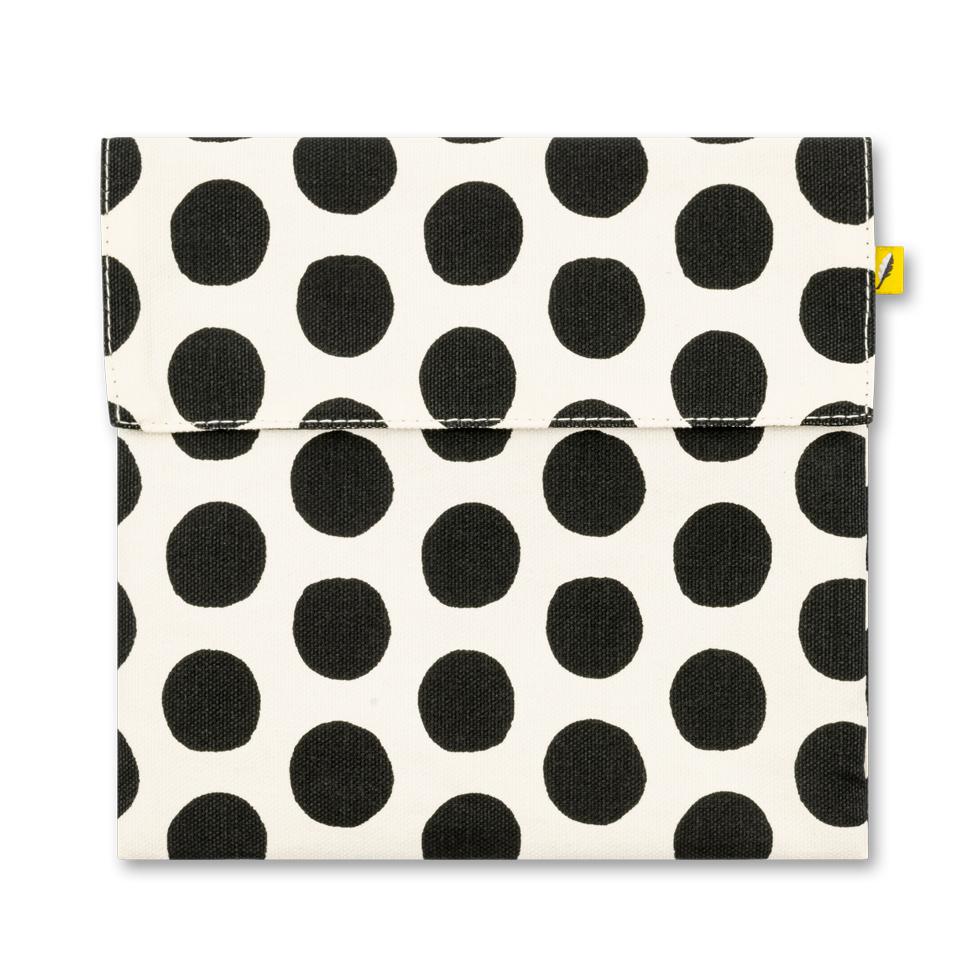 Reusable and machine washable black polka dot snack bag in a sandwich size, with black 'snack' design. Part of the Fluf Lunch collection 