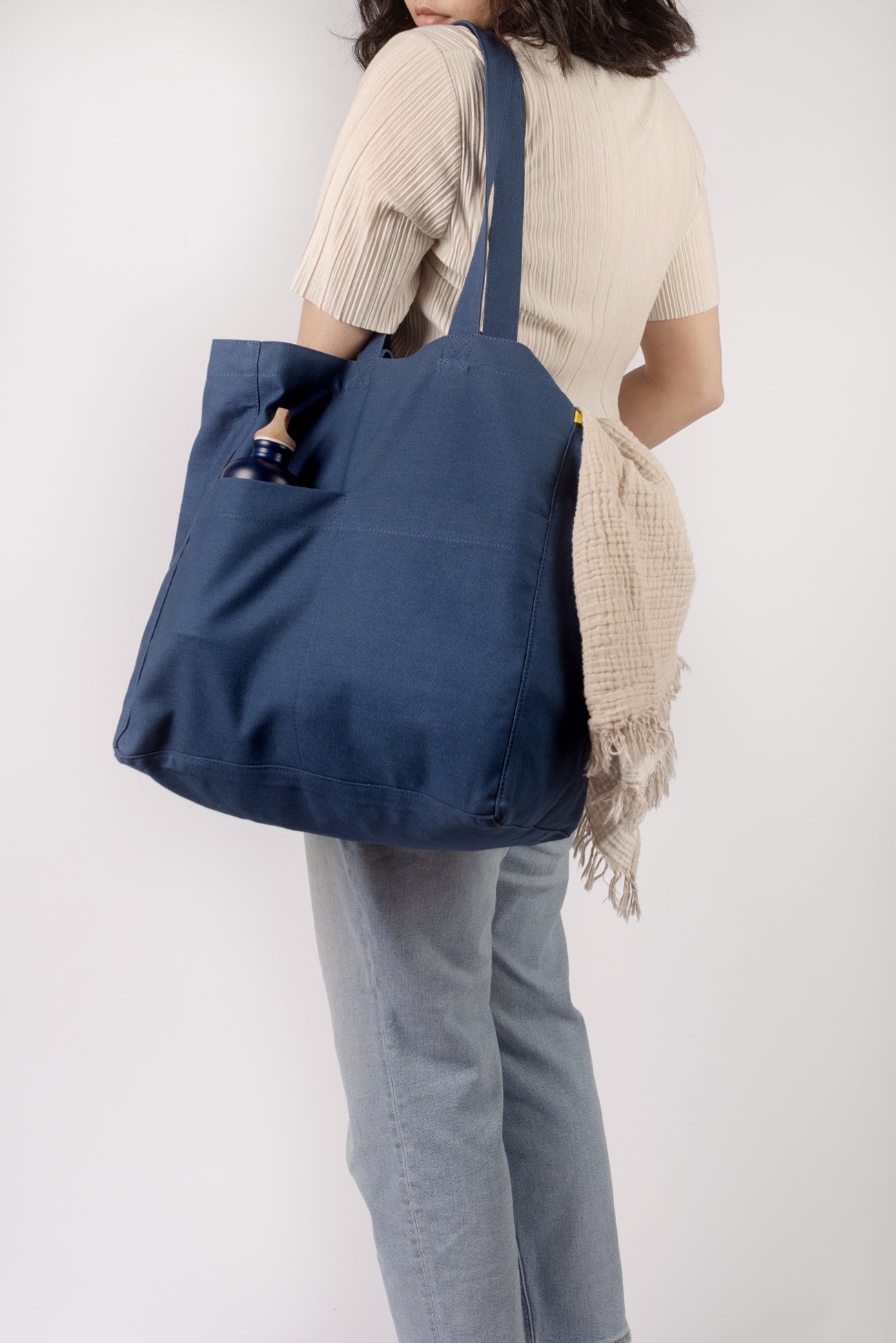 Box Tote - Classic Navy