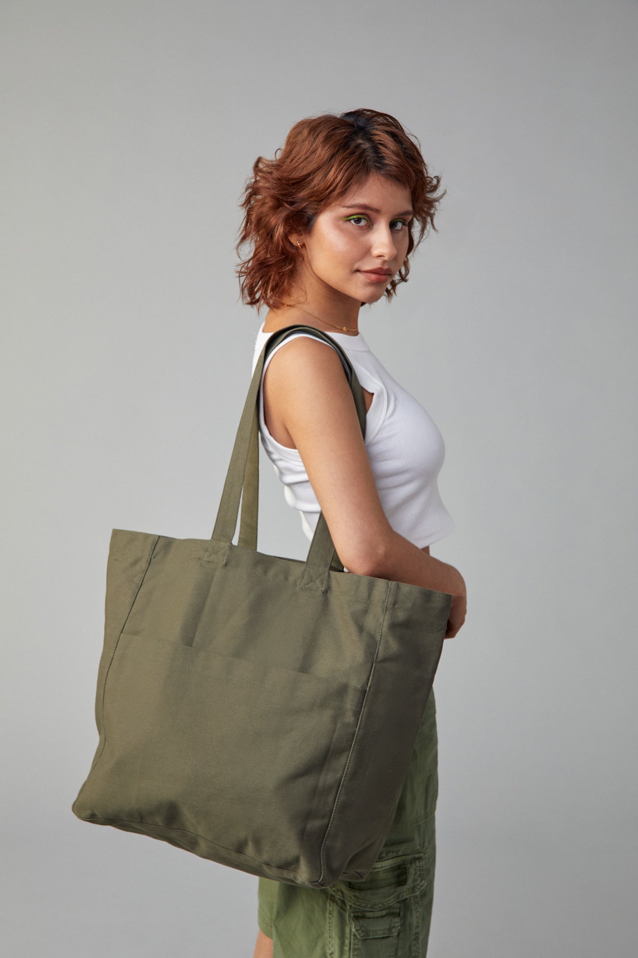 Box Tote - Dark Olive