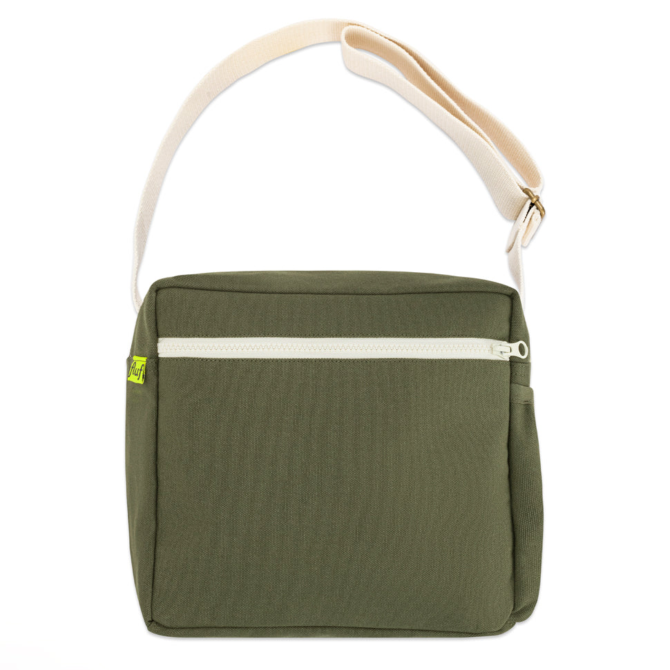 Green lunch bag with crossbody strap by fluf